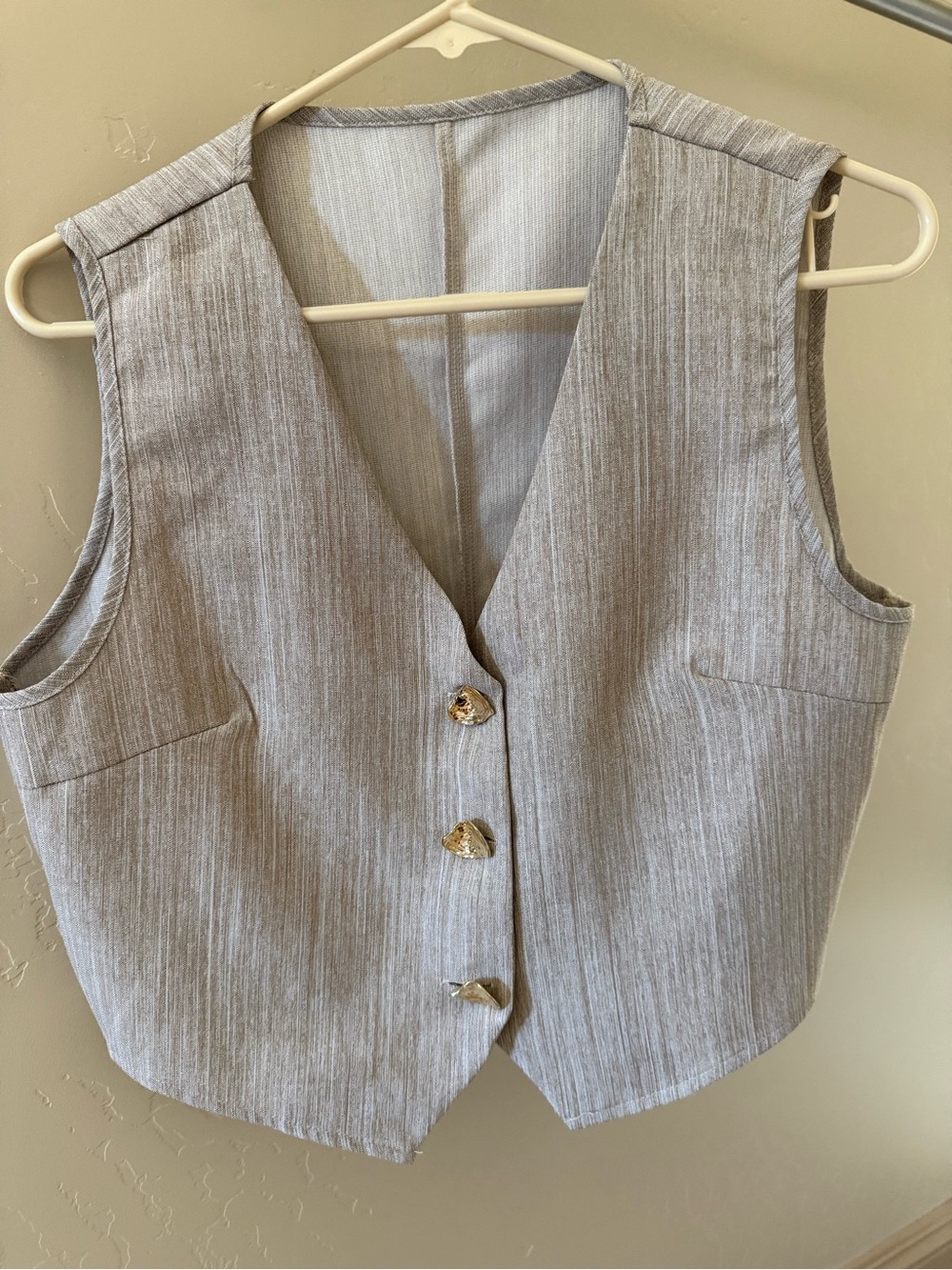 Classic Sleeveless Button Vest in Light Gray